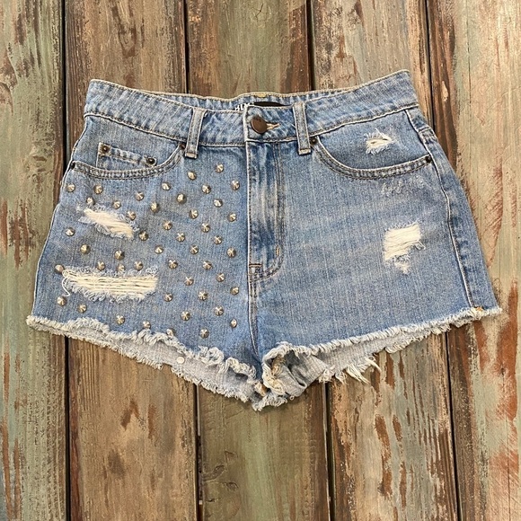 BDG High Rise Cheeky Cutoffs Denim Shorts Distressed With Silver Studs Sz 8 (29) - Picture 9 of 11